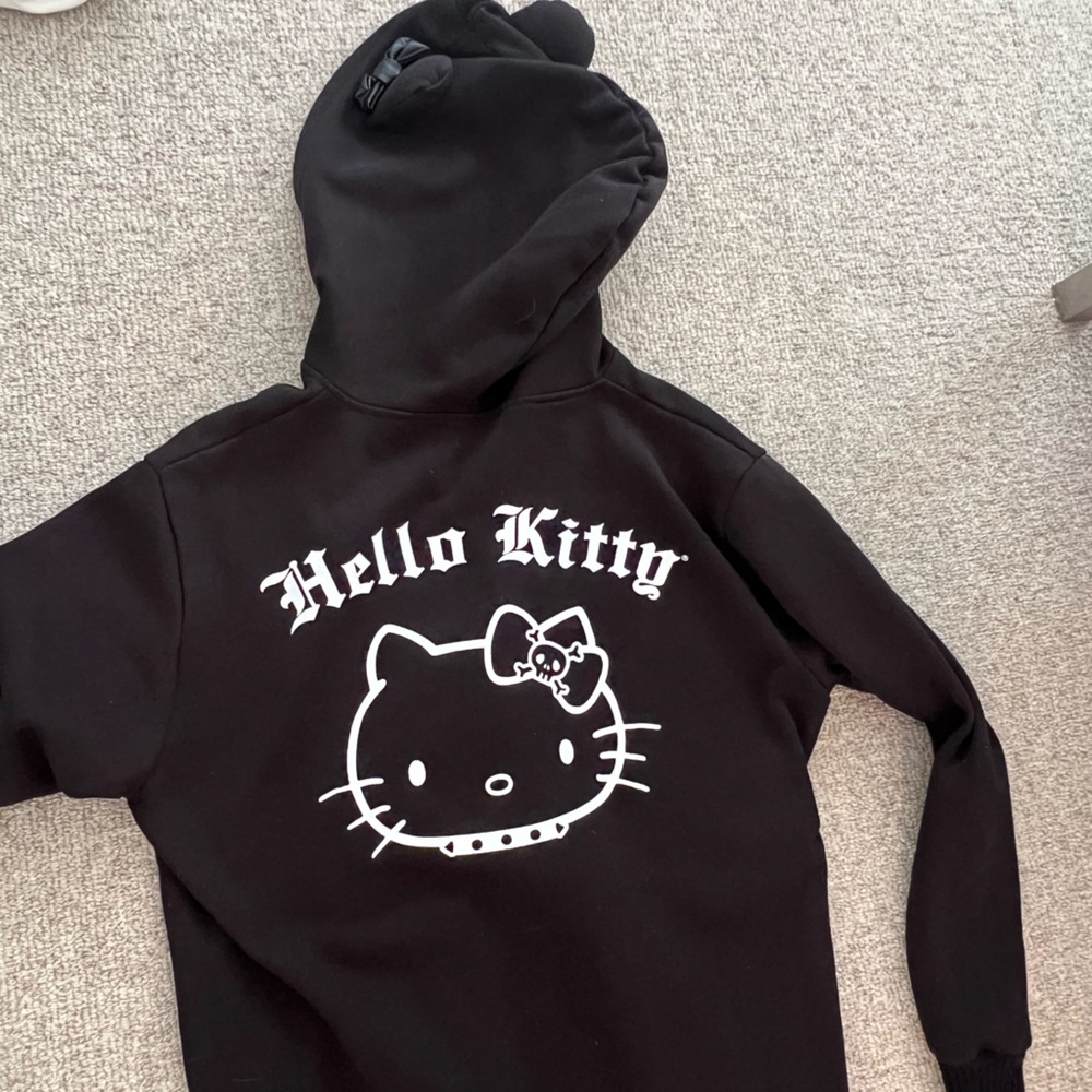 DOLLS KILL HELLO KITTY RARE ROBE ZIP UP OPIUM